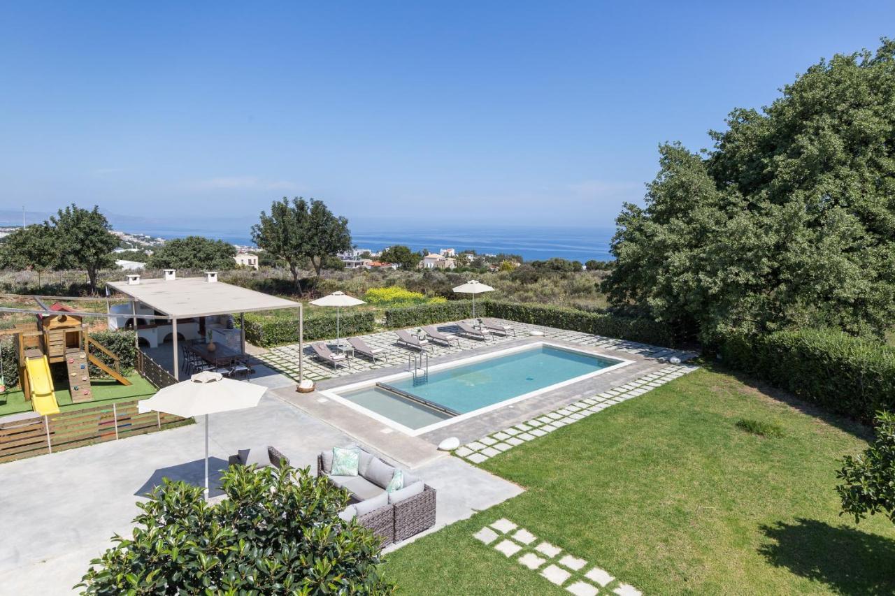 Lux Villa Mia With Heated Pool, 2Km To Beach & Childrens Area! Mikro Metochi Exterior foto