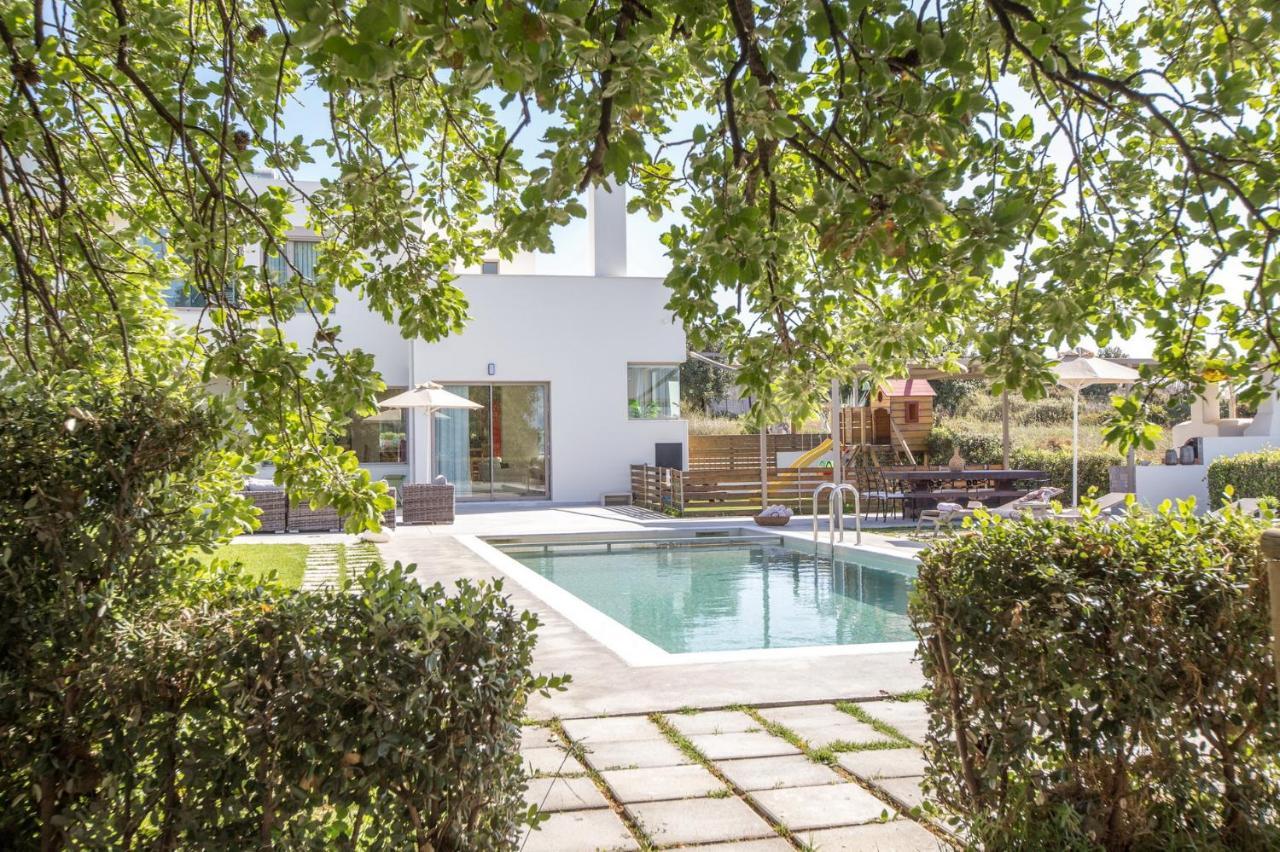 Lux Villa Mia With Heated Pool, 2Km To Beach & Childrens Area! Mikro Metochi Exterior foto